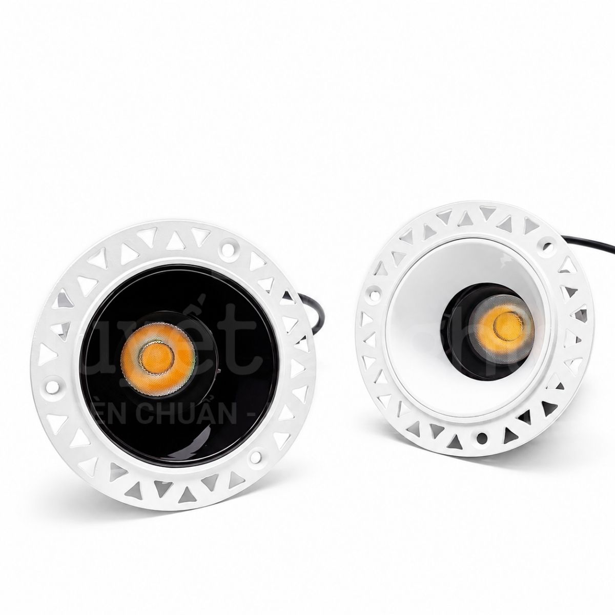 Chóa đen tạo cảm giác sâu và tương phản,